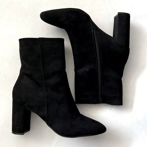 Chinese Laundry Koraline Suede Boots